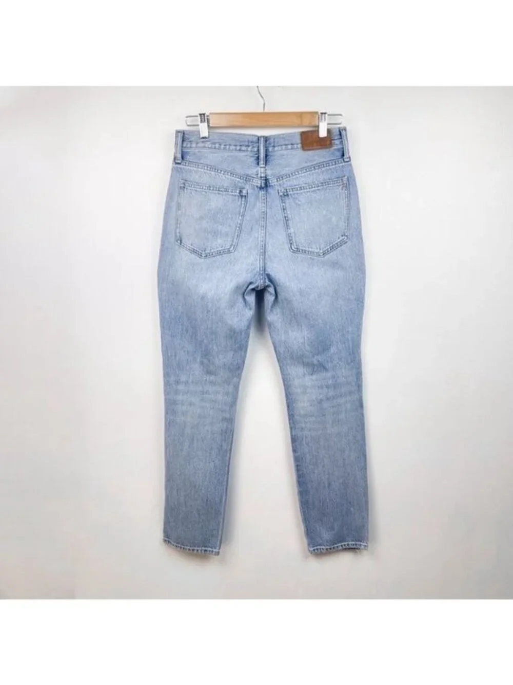 Madewell The Perfect Vintage Jean in Calabria Wash MB435 distressed Edition 26